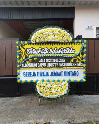 Papan Bunga Duka di Fofi