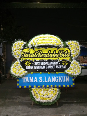 Papan Bunga Duka di Fofi
